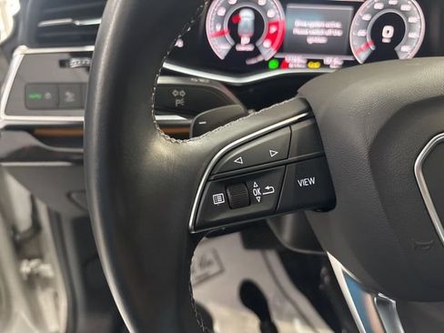 Used 2021 Audi Q8 Premium Plus w/ Premium Plus Package AWD/4WD image 16