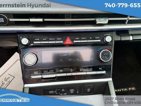 Used 2025 Hyundai Santa Fe Limited image 19