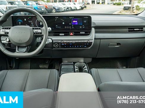 Used 2025 Hyundai Ioniq 5 SEL AWD/4WD image 25