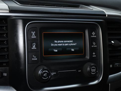 Used 2016 RAM 1500 Classic SLT image 32