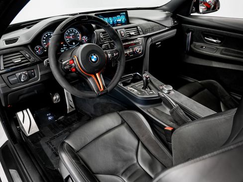 Used 2016 BMW M4 GTS RWD image 9