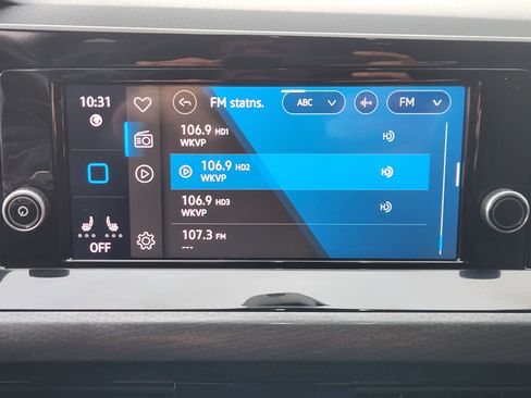 Used 2022 Volkswagen GTI S image 11