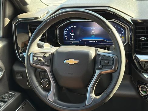 Used 2024 Chevrolet Silverado 1500 High Country w/ High Country Premium Package AWD/4WD image 13