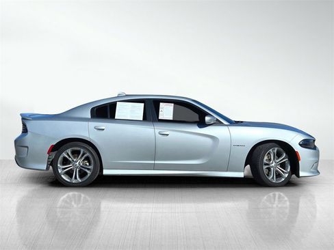 Used 2022 Dodge Charger R/T image 3