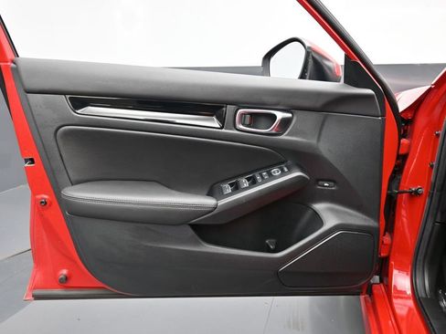 Used 2024 Honda Civic Touring image 18