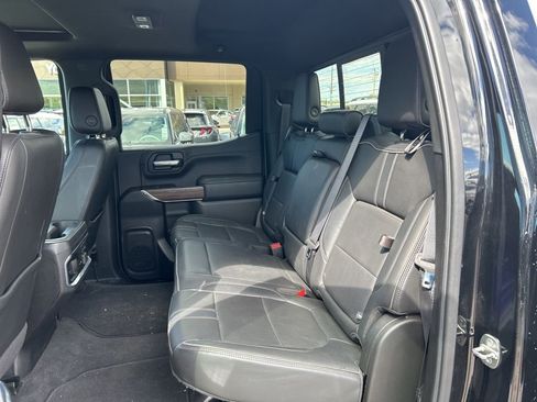 Used 2020 Chevrolet Silverado 1500 High Country w/ Technology Package AWD/4WD image 26