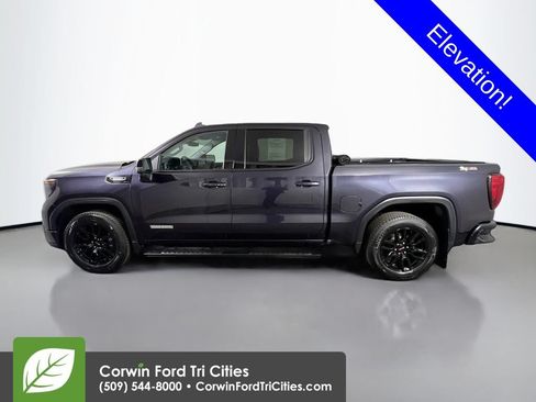 Used 2022 GMC Sierra 1500 Elevation w/ Elevation Premium Package AWD/4WD image 6
