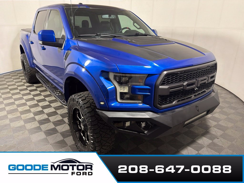 Used 2017 Ford F150 Raptor w/ Equipment Group 802A Luxury AWD/4WD image 1