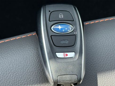 New 2025 Subaru Crosstrek 2.5i Limited w/ Crosstrek Mirror Package image 28