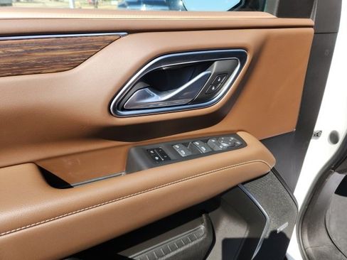 Used 2021 Chevrolet Tahoe High Country w/ Premium Package 2 image 15