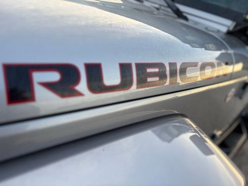 Used 2016 Jeep Wrangler Unlimited Rubicon AWD/4WD image 10