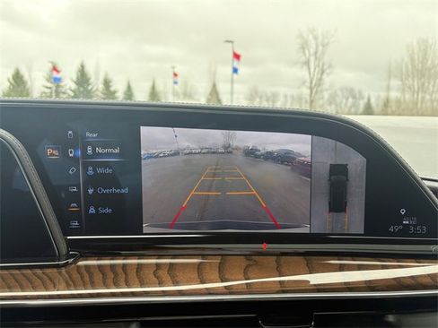 Certified 2023 Cadillac Escalade Sport Platinum w/ LPO, ONYX Package image 33