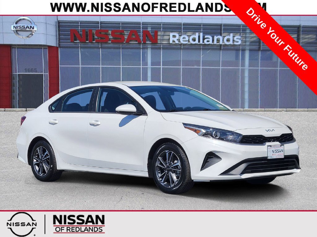 Used 2024 Kia Forte LXS FWD image 1