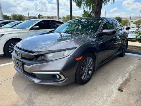 Used 2019 Honda Civic EX image 3