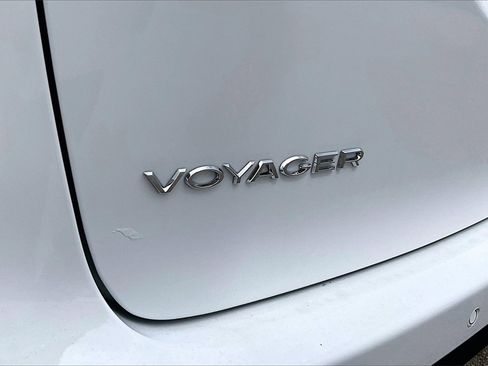 New 2025 Chrysler Voyager LX image 15