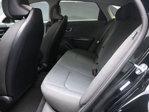 Used 2025 Kia K4 FWD image 20