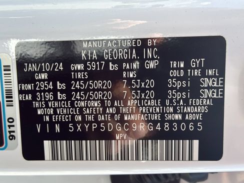 Used 2024 Kia Telluride SX w/ Towing Package AWD/4WD image 38