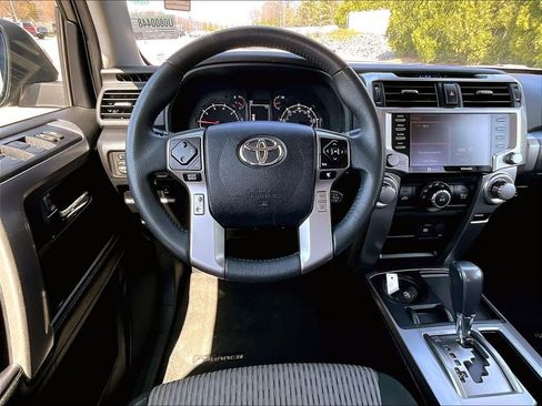 Used 2022 Toyota 4Runner SR5 RWD image 17