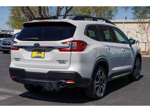 New 2026 Subaru Ascent Limited AWD/4WD image 3
