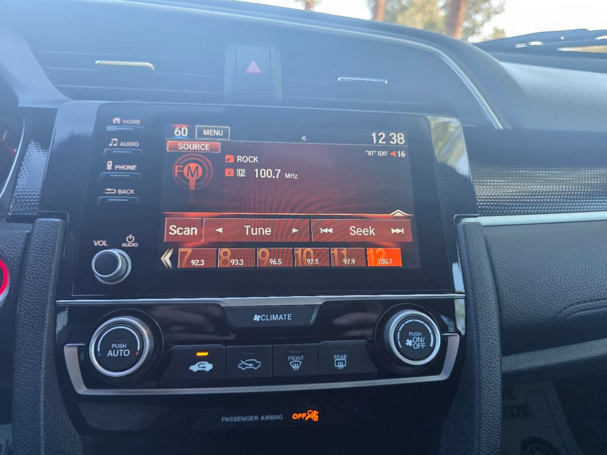 Used 2019 Honda Civic Sport image 14