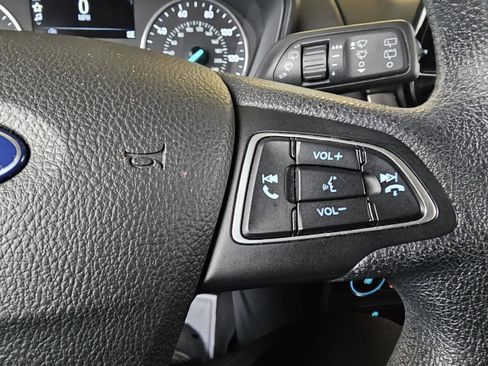 Used 2021 Ford EcoSport SE image 23