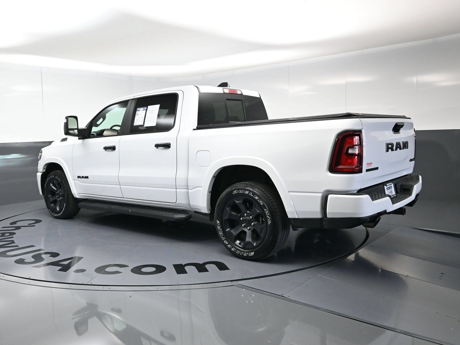 Used 2025 RAM 1500 Big Horn AWD/4WD image 7