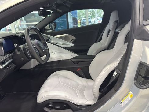 Used 2021 Chevrolet Corvette Stingray Preferred Cpe w/ Z51 Performance Package RWD image 11