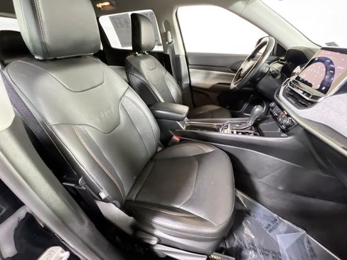 Used 2022 Jeep Compass Latitude AWD/4WD image 26
