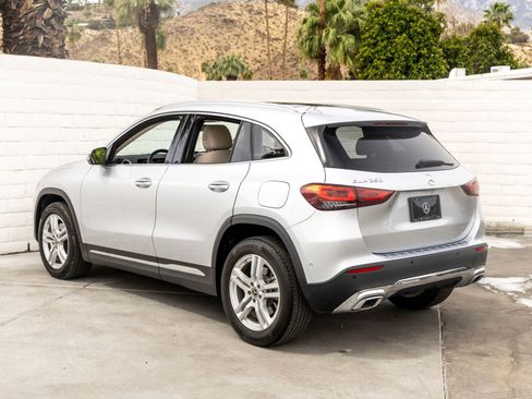 Used 2023 Mercedes-Benz GLA 250 image 7