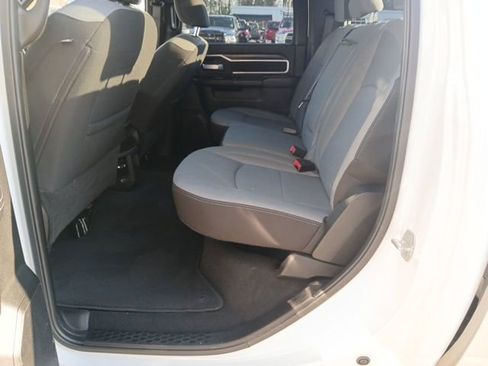 Used 2024 RAM 2500 Big Horn AWD/4WD image 25