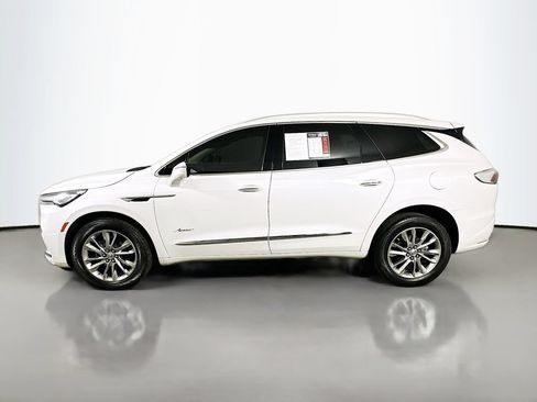 Used 2023 Buick Enclave Avenir w/ Avenir Technology Package AWD/4WD image 5