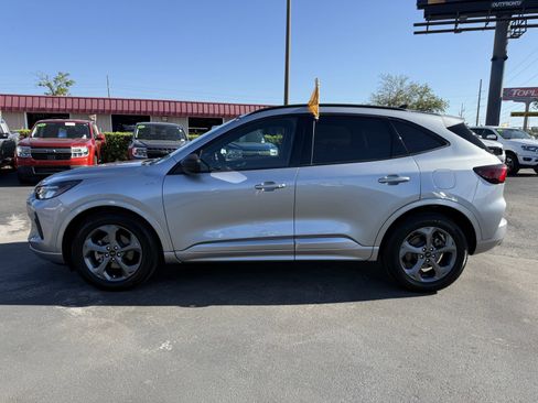 Certified 2023 Ford Escape ST-Line w/ Equipment Group 301A image 7