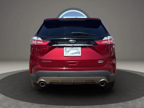 Used 2019 Ford Edge SEL w/ Equipment Group 201A AWD/4WD image 16