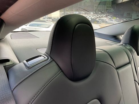 Used 2022 Tesla Model 3 RWD image 55