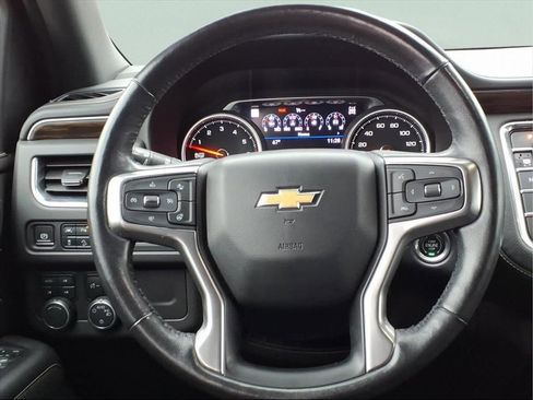 Used 2021 Chevrolet Tahoe Premier AWD/4WD image 25