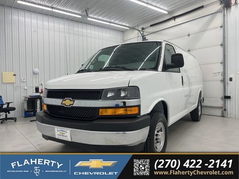 New 2026 Chevrolet Express 2500 w/ Driver Convenience Package RWD image 6