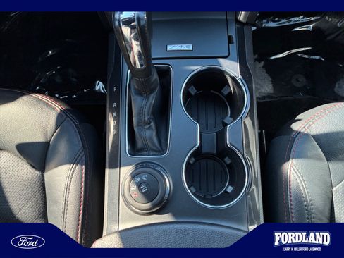 Used 2018 Ford Explorer Sport w/ Equipment Group 401A AWD/4WD image 30