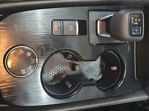 Used 2021 Nissan Rogue SL image 27