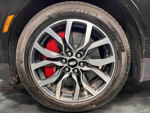 Used 2025 Cadillac XT5 Sportv w/ Technology Package image 7