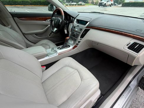 Used 2010 Cadillac CTS Luxury AWD/4WD image 14