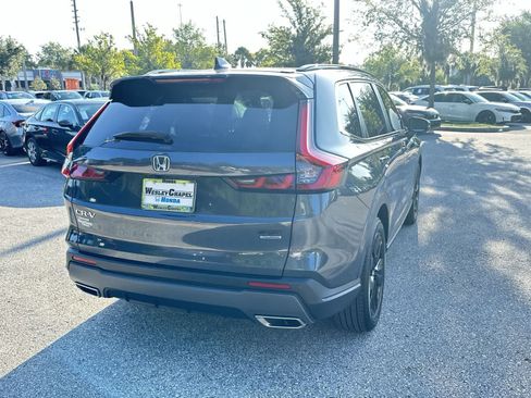 Used 2024 Honda CR-V Sport Touring image 6