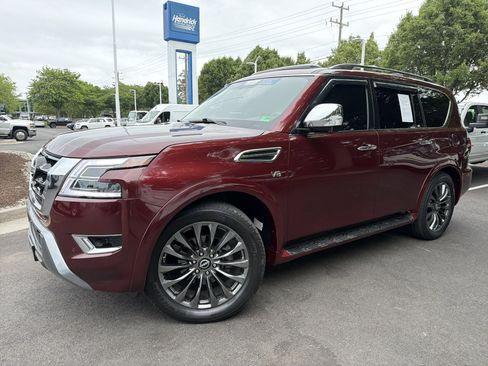 Used 2021 Nissan Armada Platinum w/ Captain's Chairs Package AWD/4WD image 5