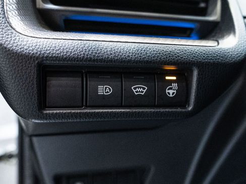 Certified 2025 Toyota Prius XLE image 17