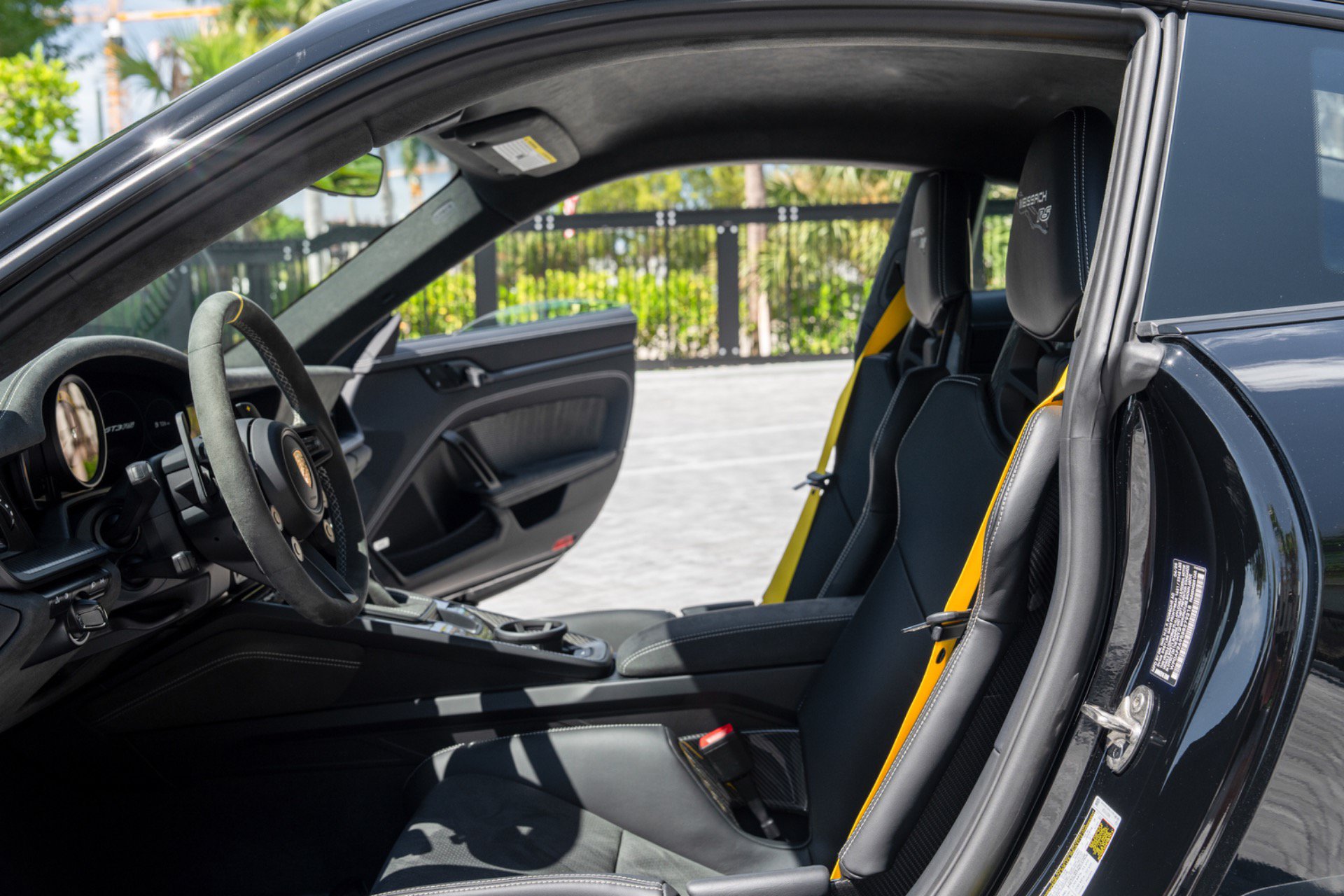 Used 2025 Porsche 911 GT3 RS RWD image 15