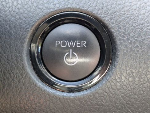 Used 2025 Toyota Camry LE FWD image 32