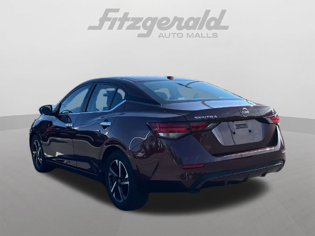 Used 2024 Nissan Sentra SV FWD image 8
