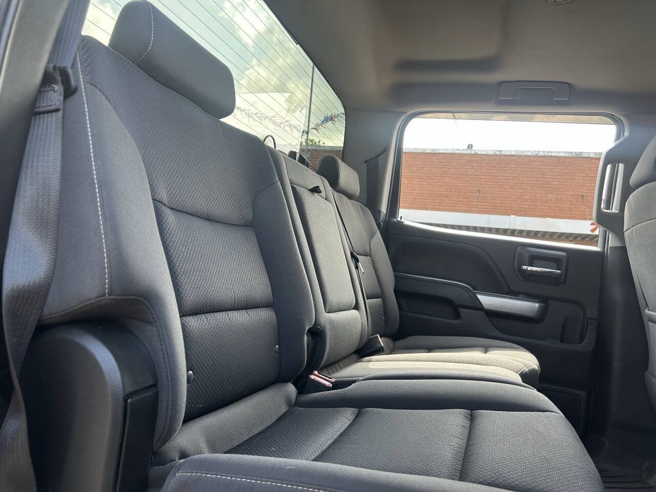 Used 2018 Chevrolet Silverado 1500 LT w/ All Star Edition AWD/4WD image 18