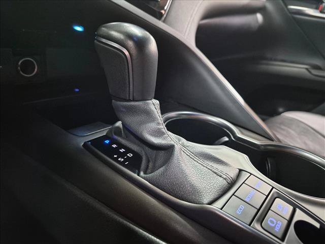 Used 2023 Toyota Camry XSE w/ Navigation Package FWD image 12