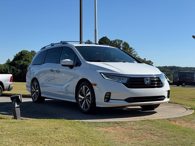 Used 2022 Honda Odyssey Touring image 1
