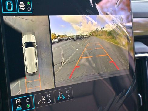 New 2026 GMC Yukon XL Elevation image 5